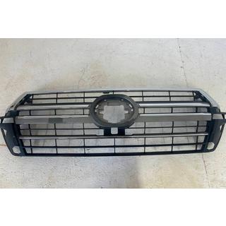 Afgeprijsd Radiateurgrille 2016-2021 (design 2019) Toyota Land Cruiser 200 2007–2021 foto 2