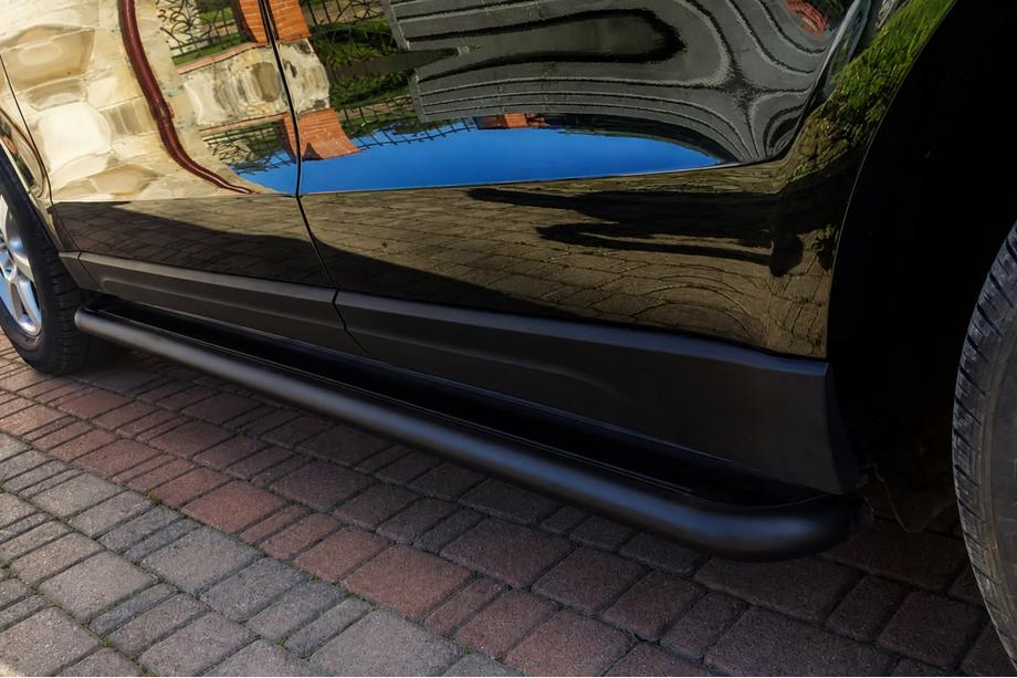 Audi Q5 2008–2017 Side steps Premium Black (2 st., RVS) Image