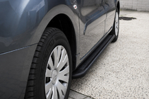 Citroen Berlingo 2008–2018 Premium Black side steps (set 2 stuks, RVS) Ø60 mm foto 1