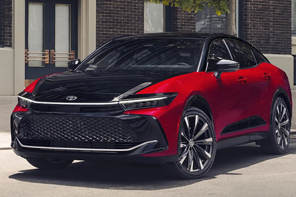 Toyota Crown 2027: nieuwe THS 5-hybride, vierwielaandrijving en vernieuwd design