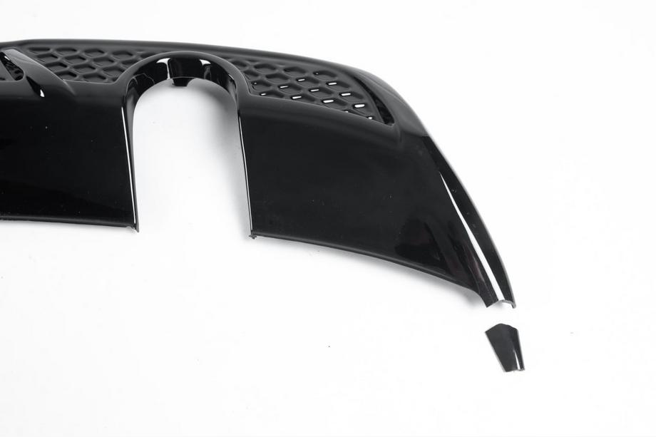 Audi A3 2012–2020 Afgeprijsd Achterdiffuser DPT (2017-2020, Sedan, hoogglans zwart) Image