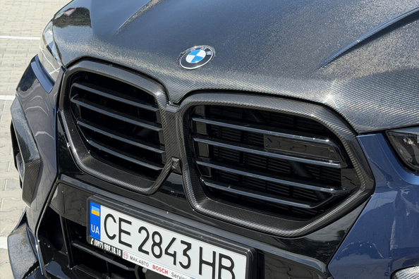 BMW X5 G05 2018 → X5M 2025: complete upgrade met carbon bodykit en M-stuur Foto 17