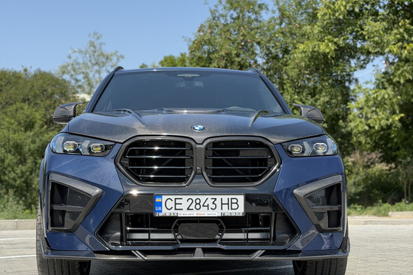 BMW X5 G05 2018 → X5M 2025: complete upgrade met carbon bodykit en M-stuur Foto 14