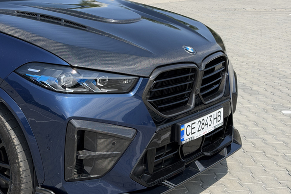 BMW X5 G05 2018 → X5M 2025: complete upgrade met carbon bodykit en M-stuur Foto 13
