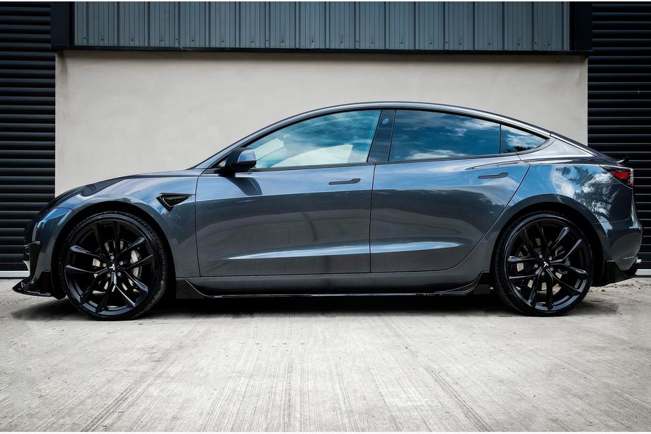 Tesla Model 3 2017– Dorpellijsten Fast (voor 2017-2023) Image