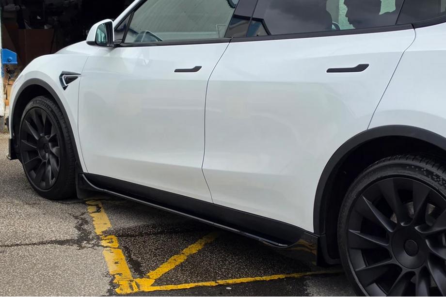 Tesla Model Y 2020– Dorpelpanelen Fast (voor 2020-2024) Image