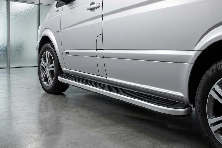 Mercedes Vito/V-klasse W447 2014– Side steps Tayga Grey (2 st., aluminium) Foto 1