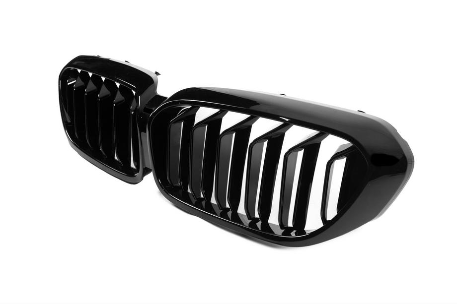 BMW 5 Serie G30/G31 2017–2023 Niergrilles M-Look LCI-Design (2017-2020, hoogglans zwart) Foto 2