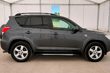 Complete montage van bescherming op Toyota RAV4: voorbullbar, side steps en achterbeugel foto 3