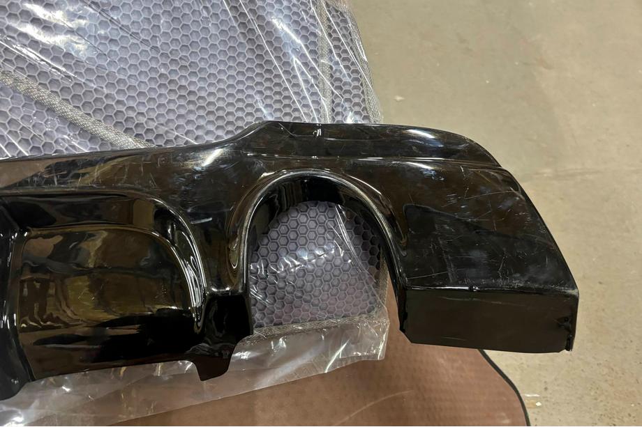 BMW 3-serie E92/E93 2006–2013 Outlet Achterbumper diffuser DPT (voor E92 M-Sport, zwart hoogglans) Foto 5