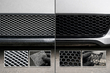 Aluminium of kunststof gaas in de grille: wat is beter voor dagelijks rijden? foto 1