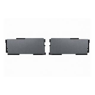 Decoratieve eindpanelen voor de grille