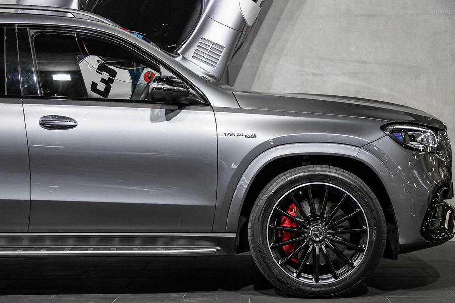 Mercedes GLS X167 2019– AMG GLS63 voorste wielkastverbreders Image