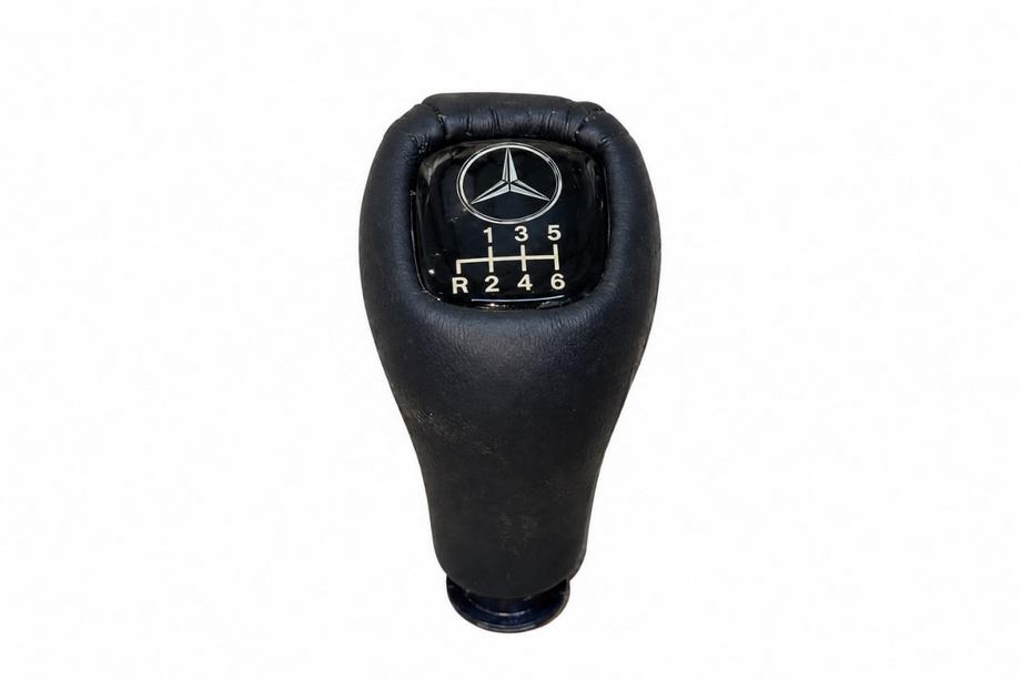 Mercedes E-class W124 1984–1997 Schakelknop V3 (6-versnellingen, leer) Image