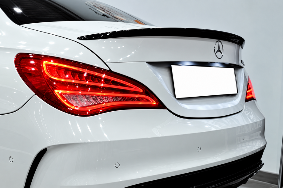 Mercedes CLA C117 2013–2019 DPT spoiler (hoogglans zwart) Image