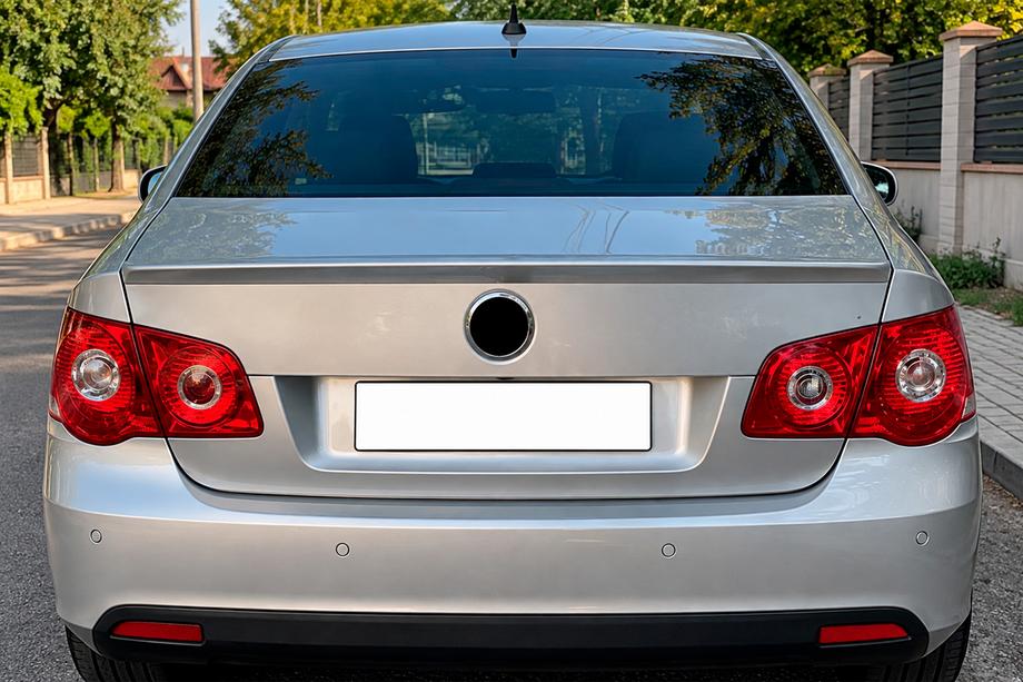 Volkswagen Jetta 2006–2011 DPT spoiler (hoogglans zwart) Image