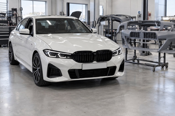 BMW 3 F30 in G20 M-Tech- of M3 F80-stijl: facelift & bodykit—wat zit erin en is het de moeite waard? Foto 2
