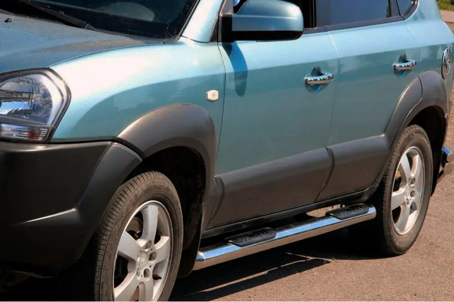 Hyundai Tucson JM 2004– Sidebars BB002 (2 stuks, RVS) Foto 2