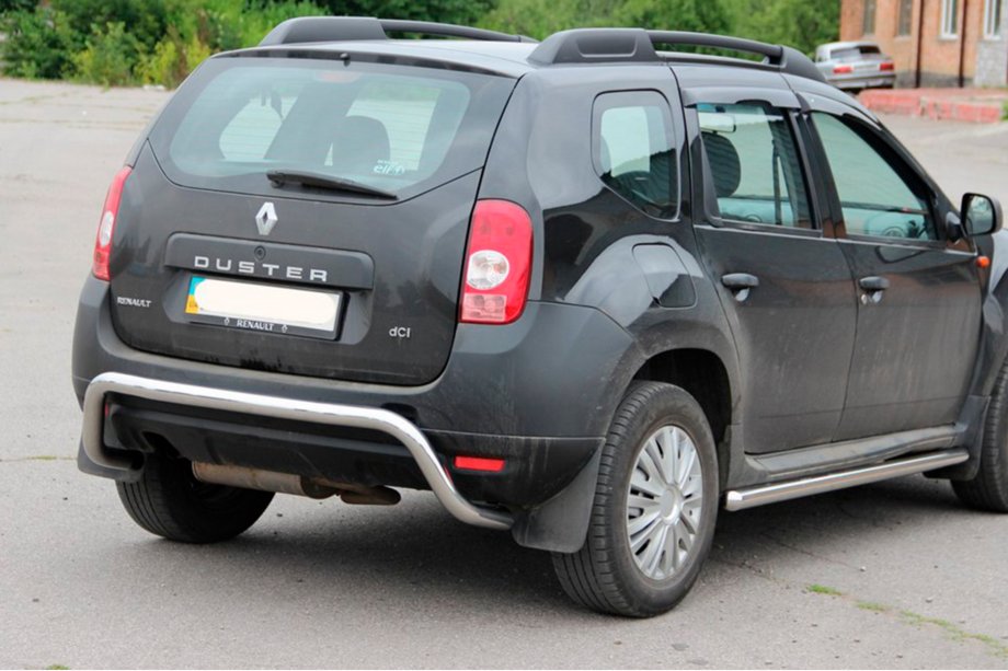Dacia Duster 2008–2018 RVS achterbeschermbeugel Image