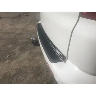 Achterbumperbeschermer met opstaande rand (ABS-kunststof) Volkswagen T5 Caravelle 2004–2010 foto 4