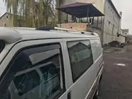 Volkswagen T4 Caravelle/Multivan 1990–2003 Chromen dakrails DORA (metalen bevestiging) foto 3