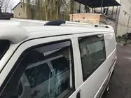 Volkswagen T4 Caravelle/Multivan 1990–2003 Chromen dakrails DORA (metalen bevestiging) foto 4