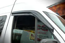 Volkswagen Crafter 2006–2016 Raamwindschermen (set van 2, Sunplex Sport) foto 7