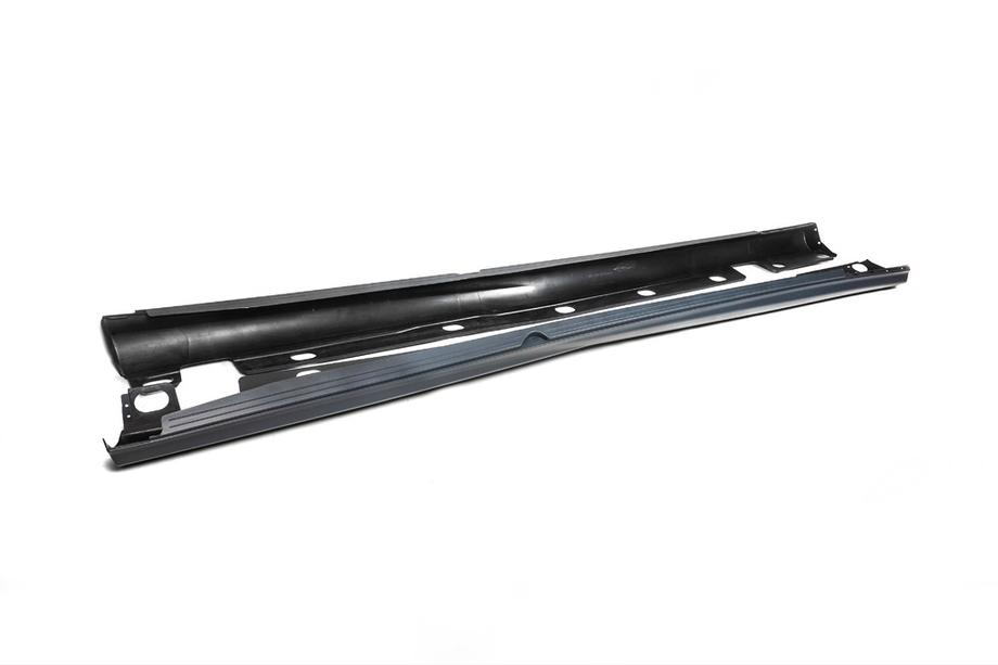 Mercedes S-class W221 2005–2013 AMG side skirts (voor Long) Foto 3