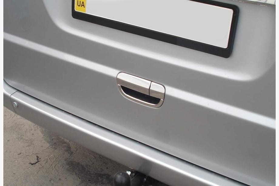 Mercedes Vito W639 2004–2014 RVS cover voor achterdeurhendel OmsaLine - Italiaans roestvrij staal Foto 2