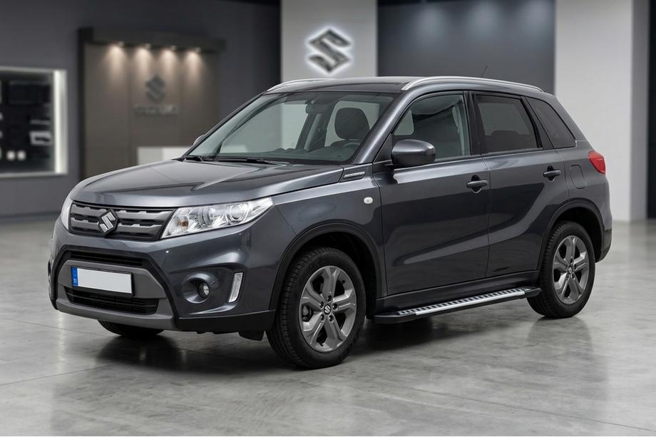 Suzuki Vitara 2015– Side steps Line (2 stuks, aluminium) Image