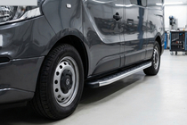 Renault Trafic 2015– Fullmond side steps (2 stuks, aluminium) foto 1