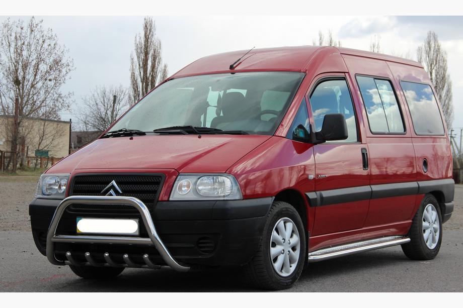 Citroen Jumpy 1996–2007 Bullbar WT003 (RVS) Foto 3
