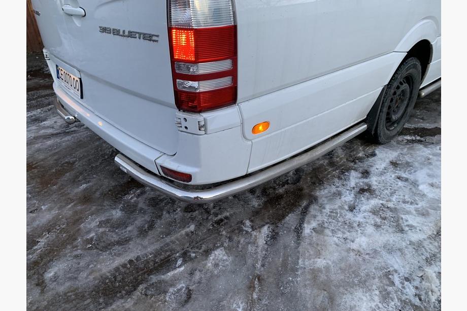 Mercedes Sprinter W906 2006–2018 Schuin geplaatste zijbuizen achter het achterwiel (2 st., RVS) Kort Foto 10