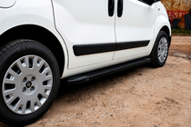 Peugeot Bipper 2008–2017 Mostu Black side steps (2 st., aluminium profiel) foto 1