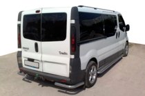 Opel Vivaro 2001–2015 Achterhoeken AK003 (RVS) foto 2