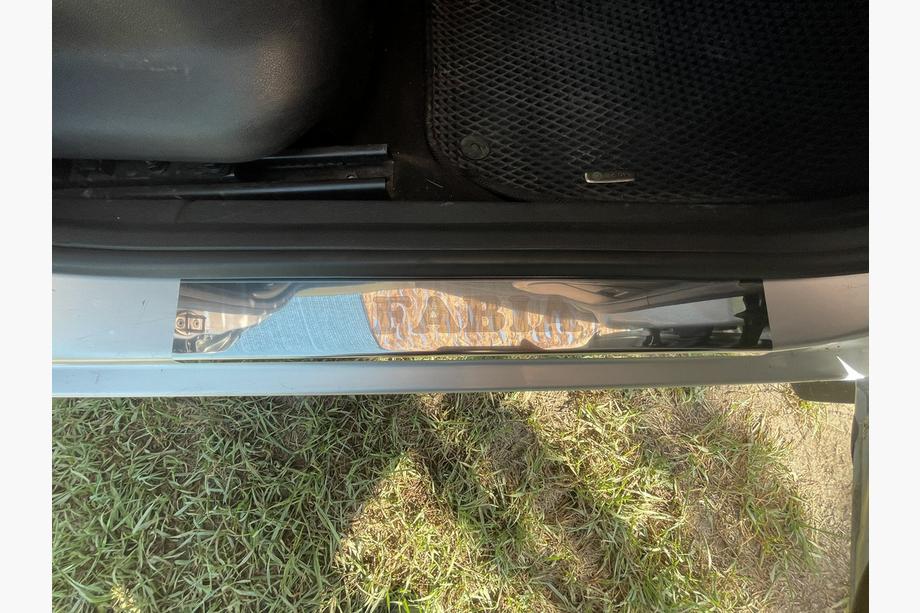 Skoda Fabia 2000–2007 Carmos instaplijsten (4 stuks, RVS) Image