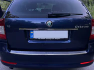 Skoda Octavia II A5 2010–2013 Chromen sierlijst boven kenteken Carmos (RVS) foto 2