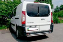 Peugeot Expert 2007–2016 Dubbele achterbeschermbeugel AK-002 (RVS) foto 3