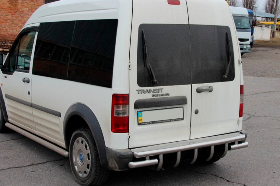 Ford Connect 2002–2006 AK-design achterbeugel (RVS) Image