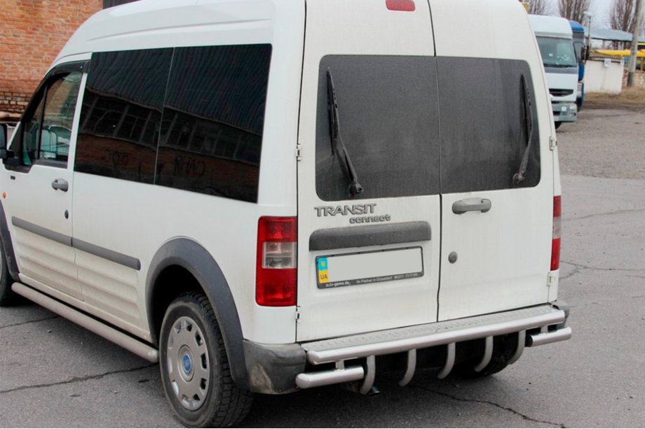 Ford Connect 2010–2013 AK-design achterbeugel (RVS) Image