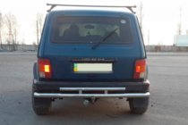 Lada Niva en Urban 1977– Achterbeugel AK002 double foto 2