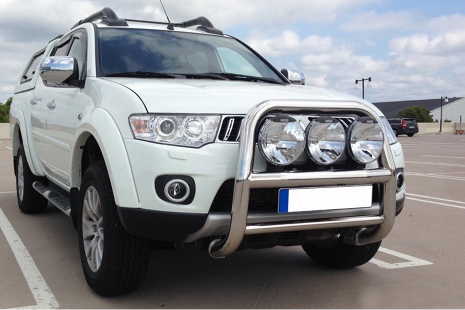 Mitsubishi L200 2006–2015 Bullbar WT018 (RVS) Image