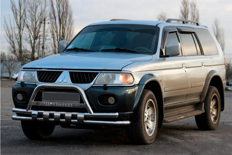 Mitsubishi Pajero Sport 1996–2007 RVS voorbeschermbeugel ST015↗WT Image