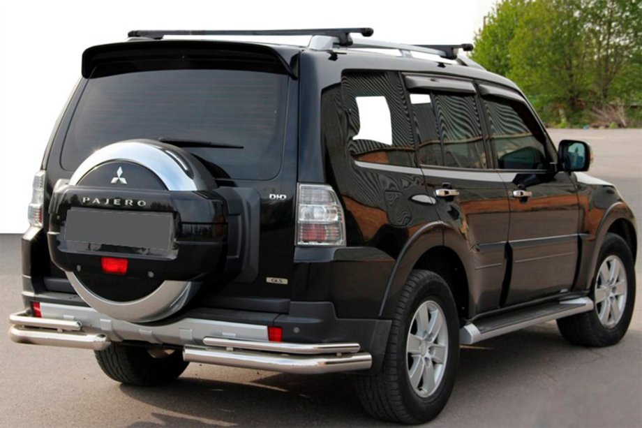 Mitsubishi Pajero Wagon IV 2006–2021 AK003 dubbele achterbeugel (RVS) Image