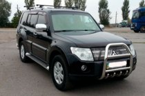 Mitsubishi Pajero Wagon IV 2006–2021 RVS bullbar QT007 foto 3