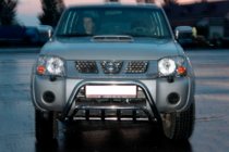 Nissan NP300 1999–2015 Bullbar WT002 (RVS) foto 2