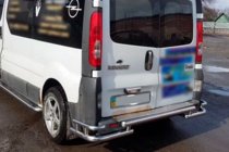 Renault Trafic 2001–2015 Achterbeschermbeugel AK-Special (RVS) foto 1