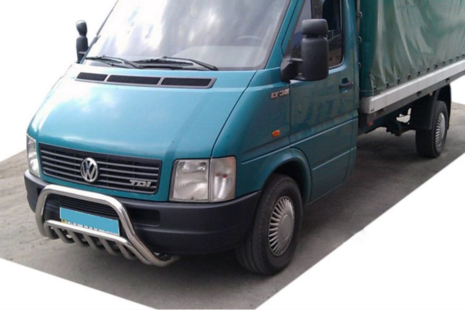 Volkswagen LT 1995–2006 Bullbar WT002 (RVS) Image
