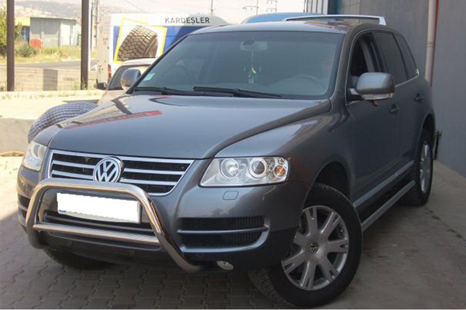 Volkswagen Touareg 2002–2010 Bullbar WT005 Colt (RVS) Foto 6