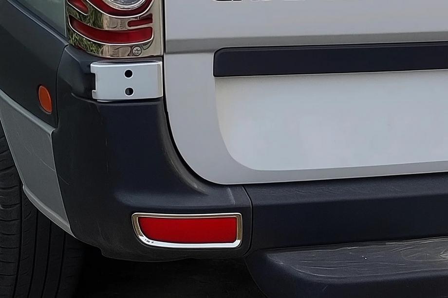 Volkswagen Crafter 2006–2016 RVS reflector sierlijsten (set van 2) Image